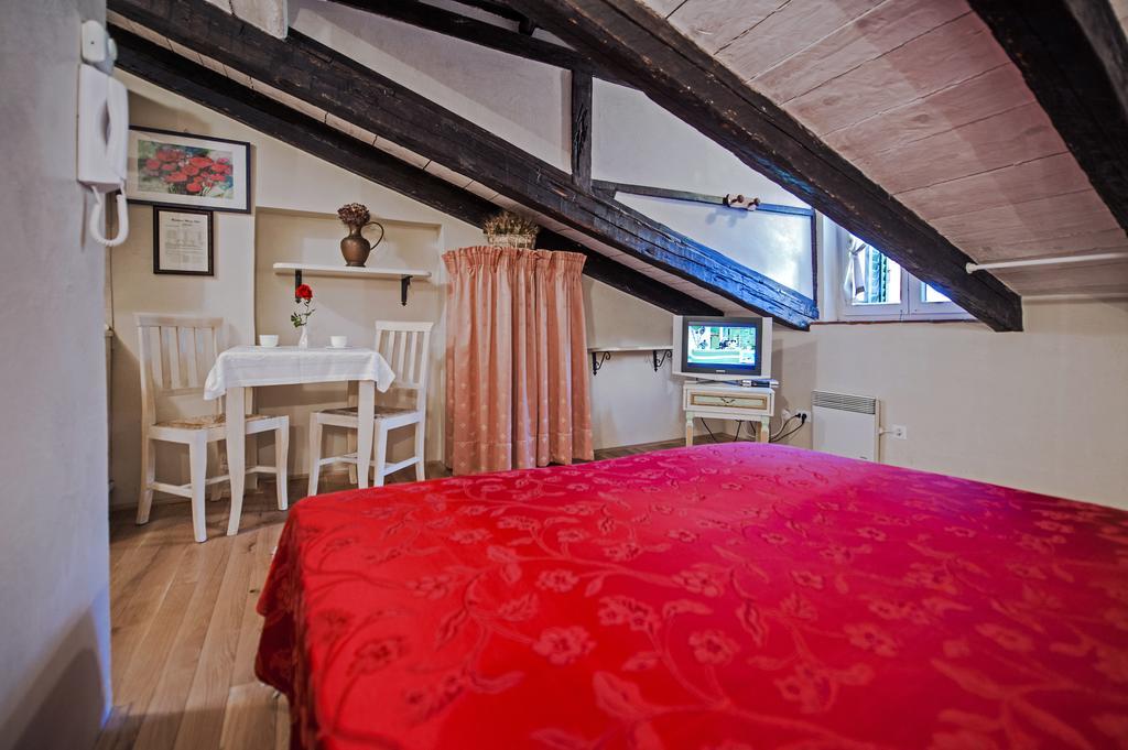 Residence Marco Polo Centro Storico Rovinj Exterior foto