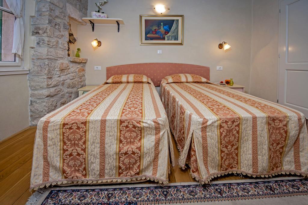 Residence Marco Polo Centro Storico Rovinj Exterior foto