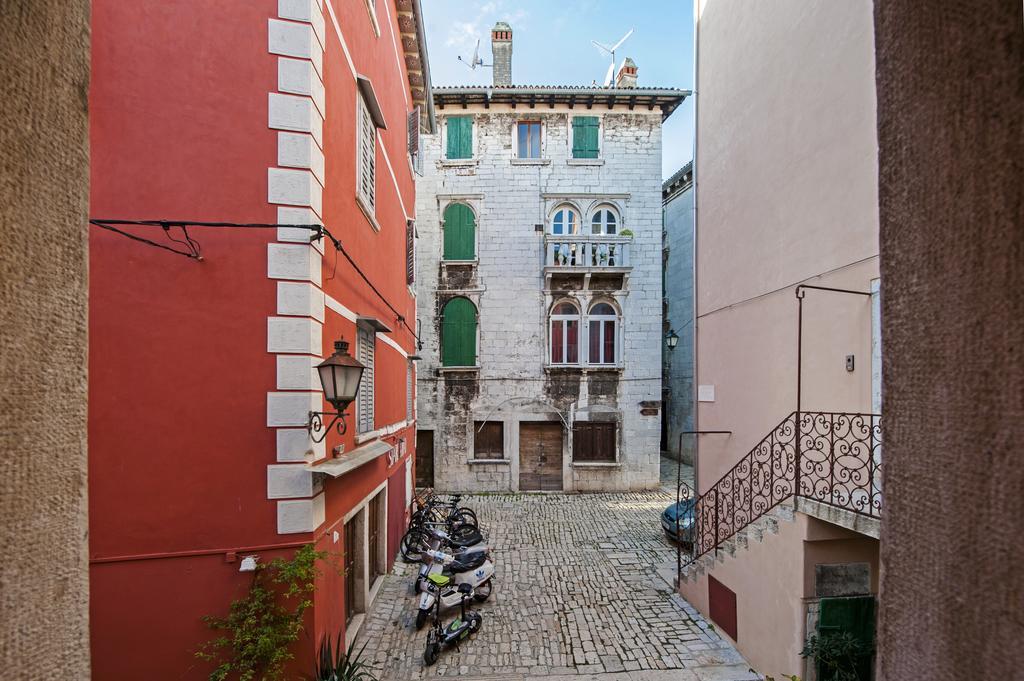 Residence Marco Polo Centro Storico Rovinj Exterior foto
